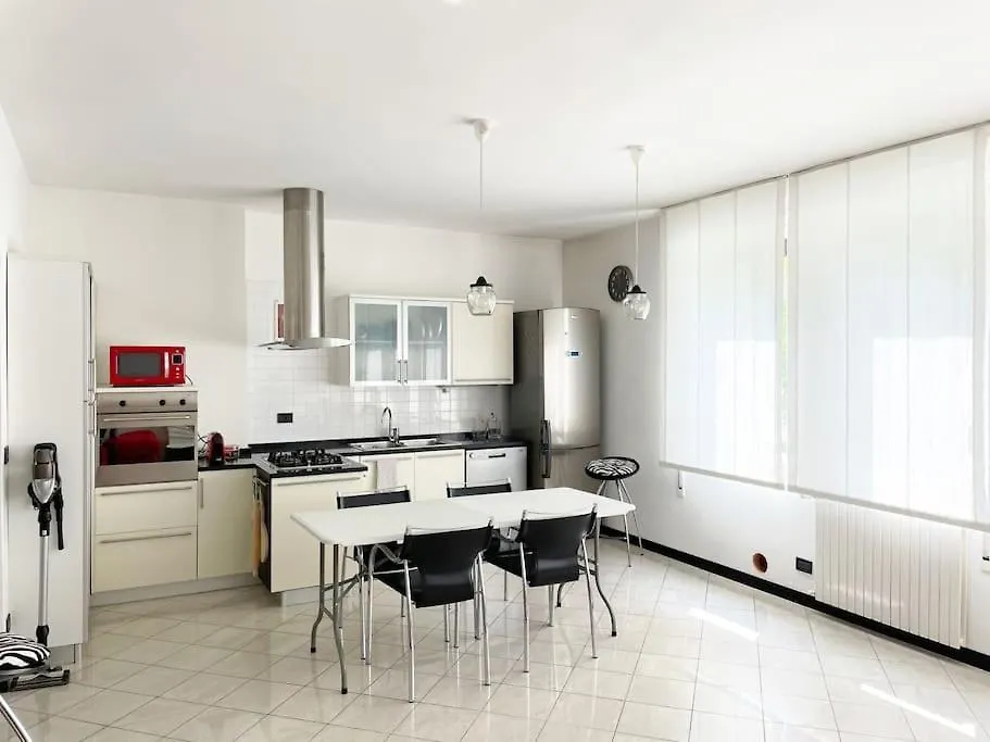 Heart Of Venice - Quiet & Central Apartment 0*,  Italy